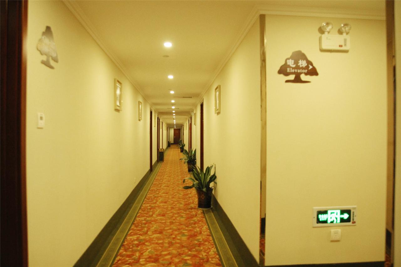 Greentree Inn High Tech Changzhi Road Subway Station Business Hotel Тайюань Экстерьер фото